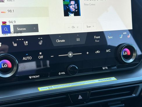 Certified 2026 Lexus TX 500h AWD w/ Technology Package image 27