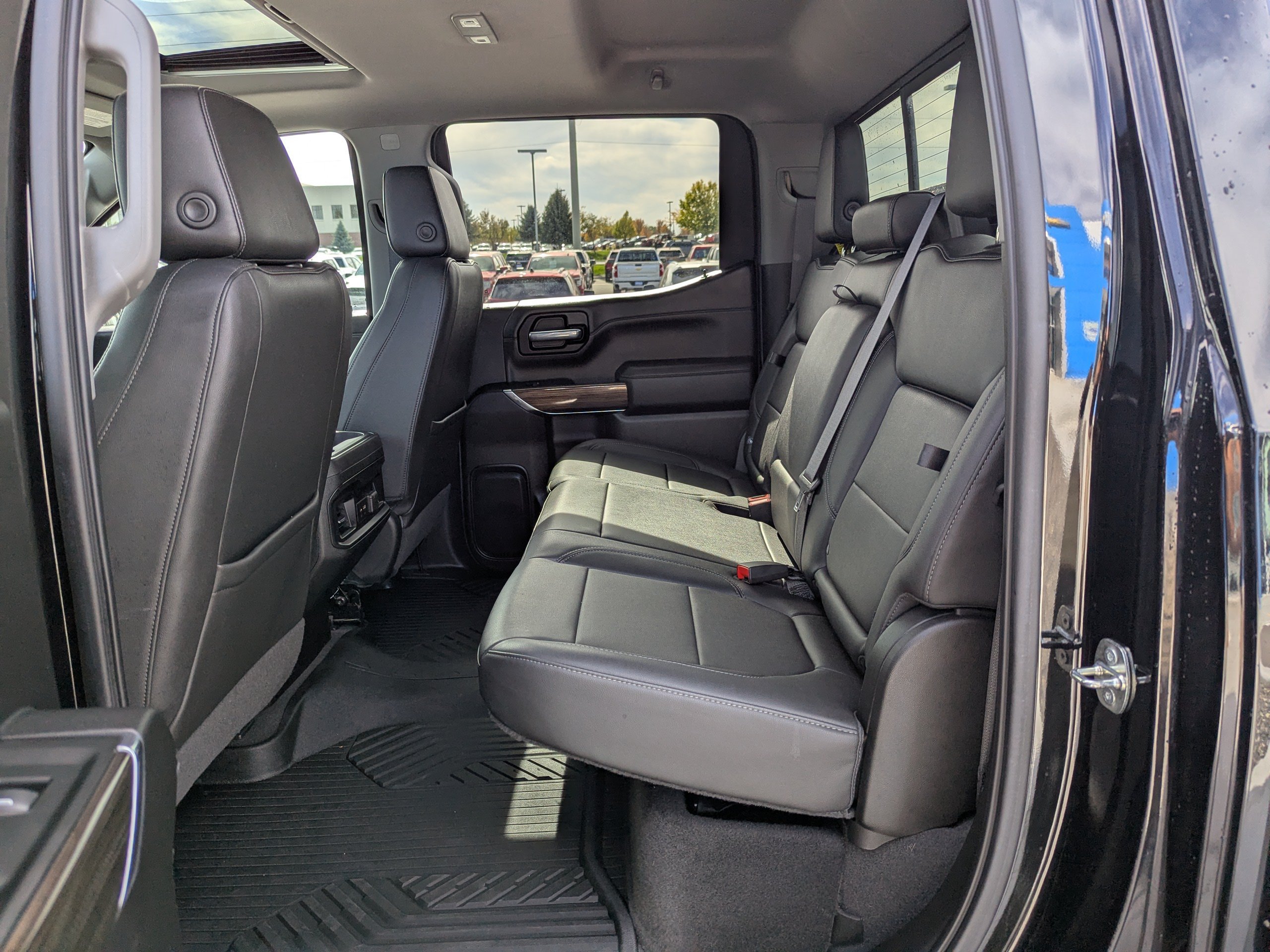 Certified 2022 Chevrolet Silverado 1500 RST w/ All Star Edition Plus AWD/4WD image 32