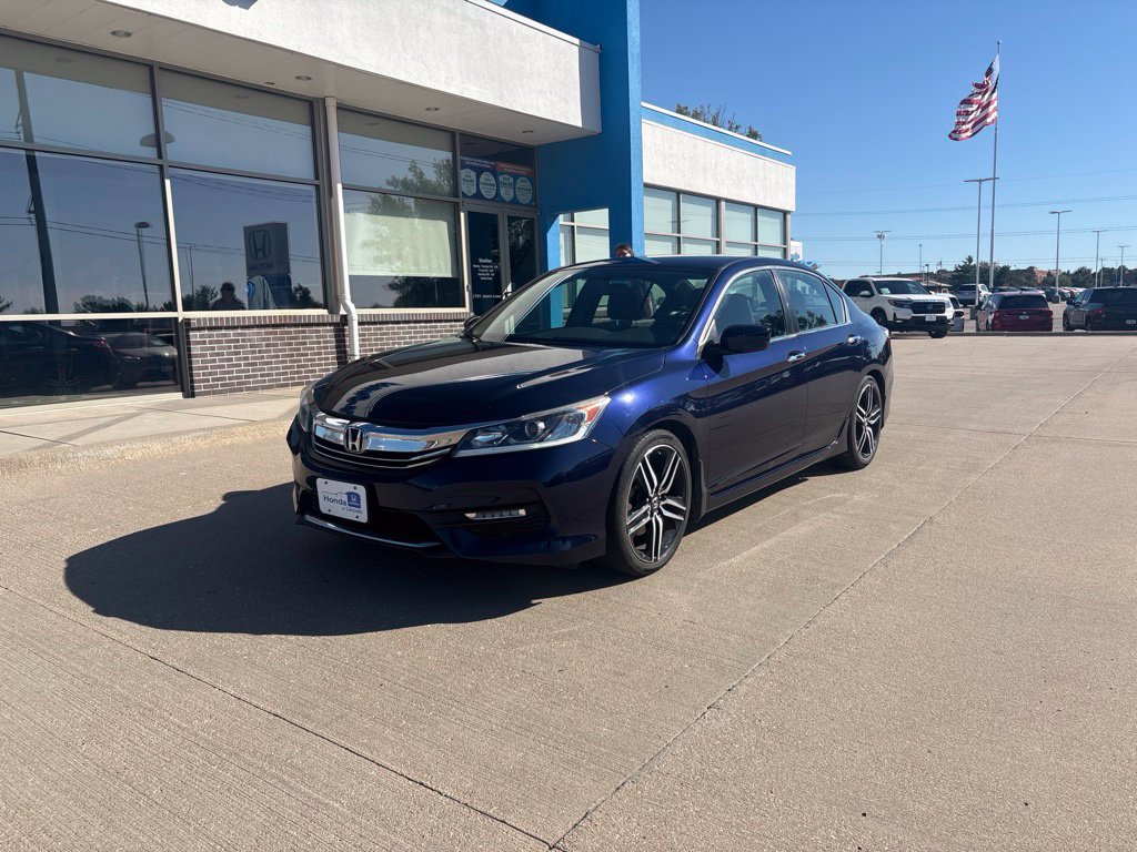 Used 2016 Honda Accord Sport image 1