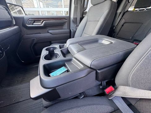 Used 2024 GMC Sierra 1500 Elevation w/ LPO, Elevation Black Package AWD/4WD image 28
