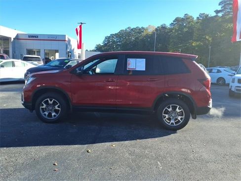 Used 2023 Honda Passport TrailSport image 3