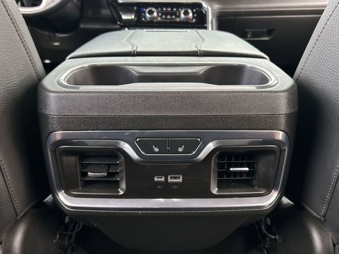 Used 2024 GMC Sierra 2500 Denali w/ Denali Reserve Package AWD/4WD image 22