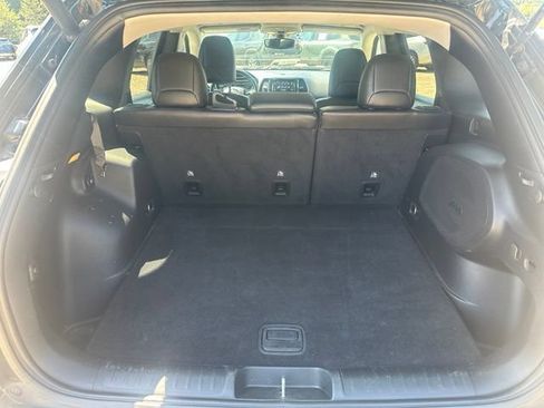 Used 2020 Jeep Cherokee Limited AWD/4WD image 21