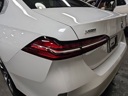 New 2026 BMW 530i xDrive AWD/4WD image 35