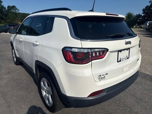 Used 2019 Jeep Compass Latitude AWD/4WD image 8