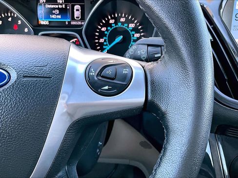 Used 2016 Ford Escape Titanium image 25