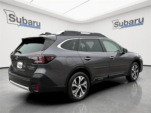 Used 2022 Subaru Outback Touring w/ Popular Package #2 image 7