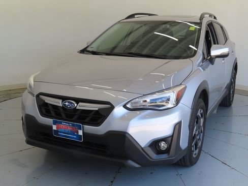 Used 2021 Subaru Crosstrek 2.5i Limited w/ Moonroof Package 2 AWD/4WD image 8
