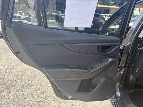 Used 2019 Subaru Crosstrek 2.0i Premium AWD/4WD image 13