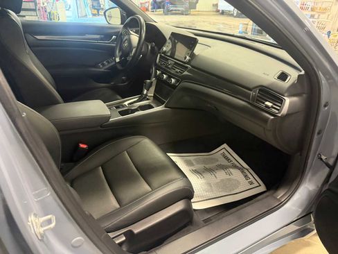 Used 2022 Honda Accord Sport image 27