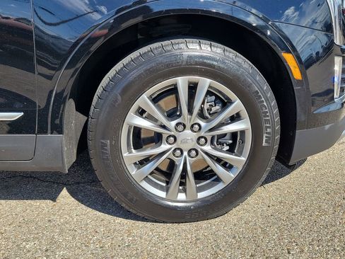 Used 2023 Cadillac XT5 Premium Luxury w/ LPO, Floor Liner Package image 5