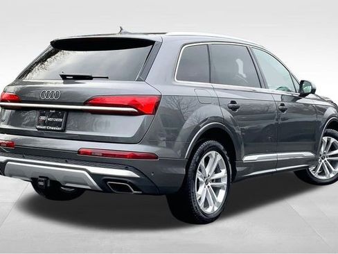 Used 2025 Audi Q7 3.0T Premium Plus image 12
