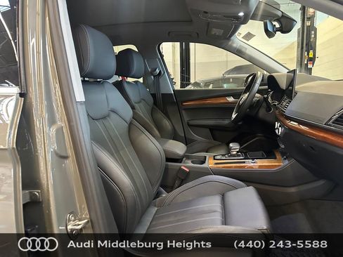 Certified 2023 Audi Q5 2.0T Premium Plus w/ Premium Plus Package image 9
