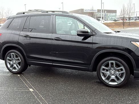 Used 2023 Honda Passport EX-L image 3