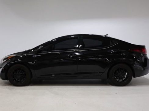 Used 2014 Hyundai Elantra SE w/ Option Group 02 image 4