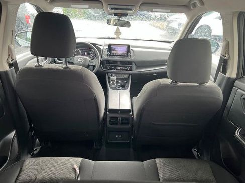 Certified 2026 Nissan Rogue SV AWD/4WD image 18