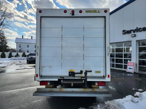 Used 2019 RAM ProMaster 3500 w/ Premium Appearance Group image 13