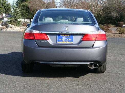 Used 2013 Honda Accord EX image 6