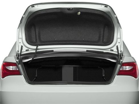 Used 2014 Chrysler 200 Limited FWD image 15