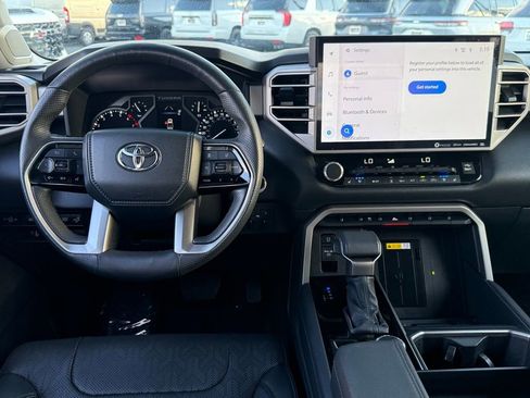 Used 2022 Toyota Tundra Limited image 31