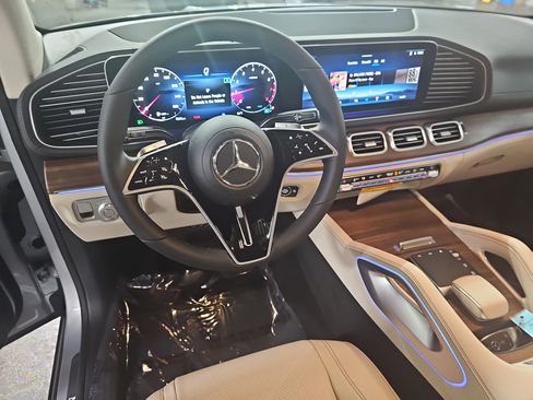 New 2026 Mercedes-Benz GLE 350 4MATIC image 17