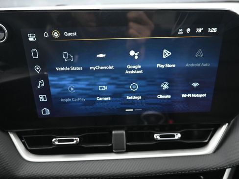 New 2026 Chevrolet Equinox LT w/ Convenience Package II FWD image 15