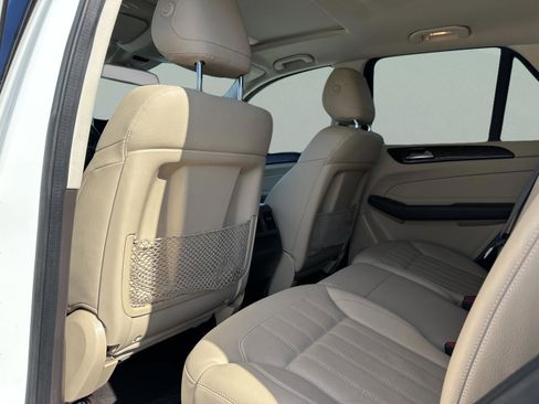 Used 2016 Mercedes-Benz GLE 350 4MATIC w/ Premium Package image 17