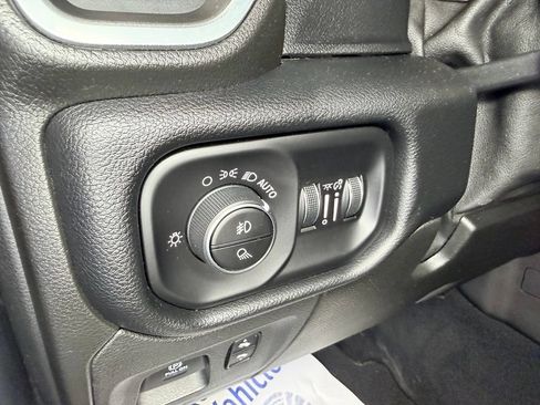 Used 2019 RAM 1500 Big Horn AWD/4WD image 19