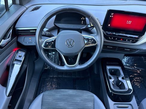 Used 2022 Volkswagen ID.4 Pro image 16