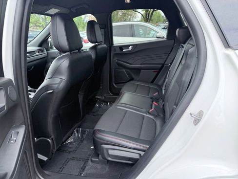 Used 2023 Ford Escape ST-Line Select w/ Tech Pack #2 image 9