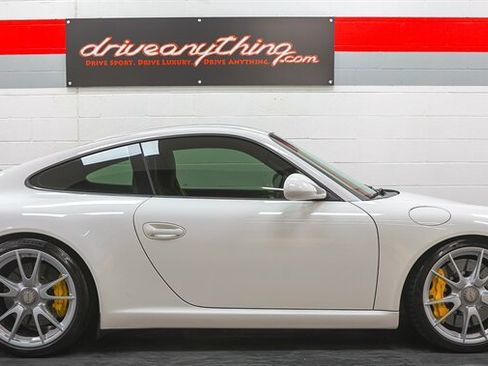 Used 2010 Porsche 911 GT3 RWD image 40