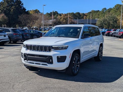 New 2025 Jeep Grand Cherokee L Overland w/ Advanced Protech Group III image 1