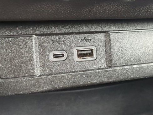 Used 2023 GMC Canyon Elevation w/ Convenience Package image 21