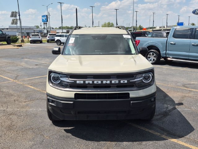Used 2024 Ford Bronco Sport Big Bend w/ Convenience Package AWD/4WD image 2