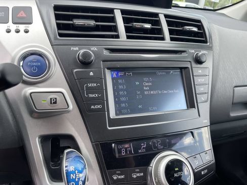 Used 2012 Toyota Prius V Two FWD image 12