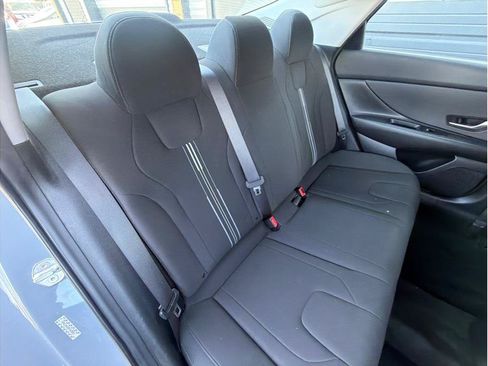 Used 2023 Hyundai Elantra SEL w/ Convenience Package FWD image 21