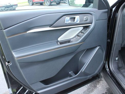 New 2026 Ford Explorer Tremor w/ Tremor Ultimate Package AWD/4WD image 35