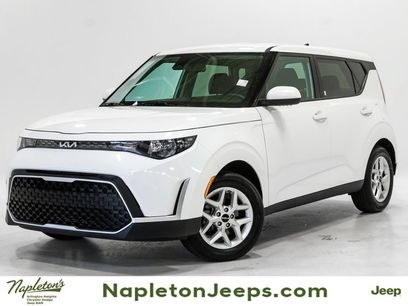 Used 2025 Kia Soul LX w/ LX Technology Package