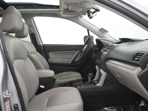 Used 2015 Subaru Forester 2.5i Touring w/ Eyesight & Navigation System AWD/4WD image 13