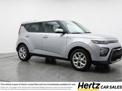 Used 2025 Kia Soul LX w/ LX Technology Package