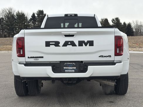 Used 2025 RAM 3500 Laramie w/ Night Edition image 34