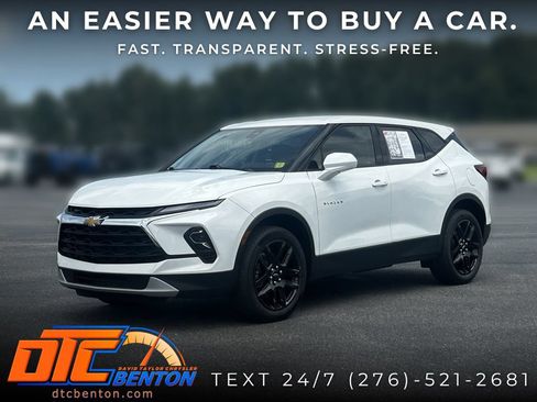 Used 2023 Chevrolet Blazer LT FWD image 3