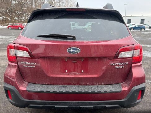 Used 2018 Subaru Outback 3.6R Limited image 8