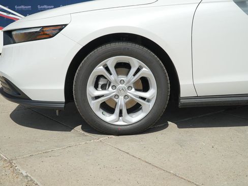 New 2025 Honda Accord LX image 12