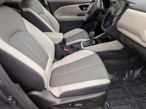 Certified 2025 Subaru Forester Limited AWD/4WD image 36