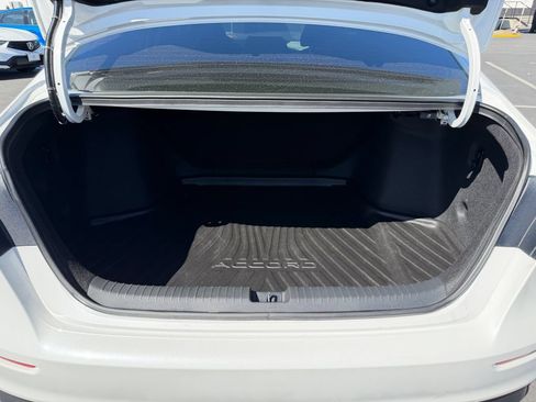 Used 2025 Honda Accord LX image 31