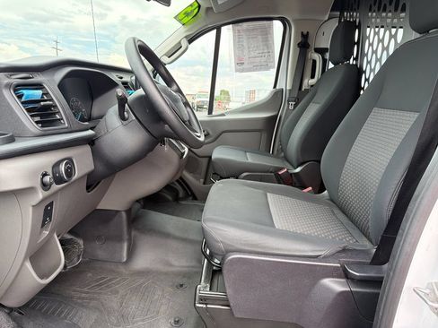 Used 2025 Ford Transit 250 Low Roof w/ Exterior Upgrade Package RWD image 17
