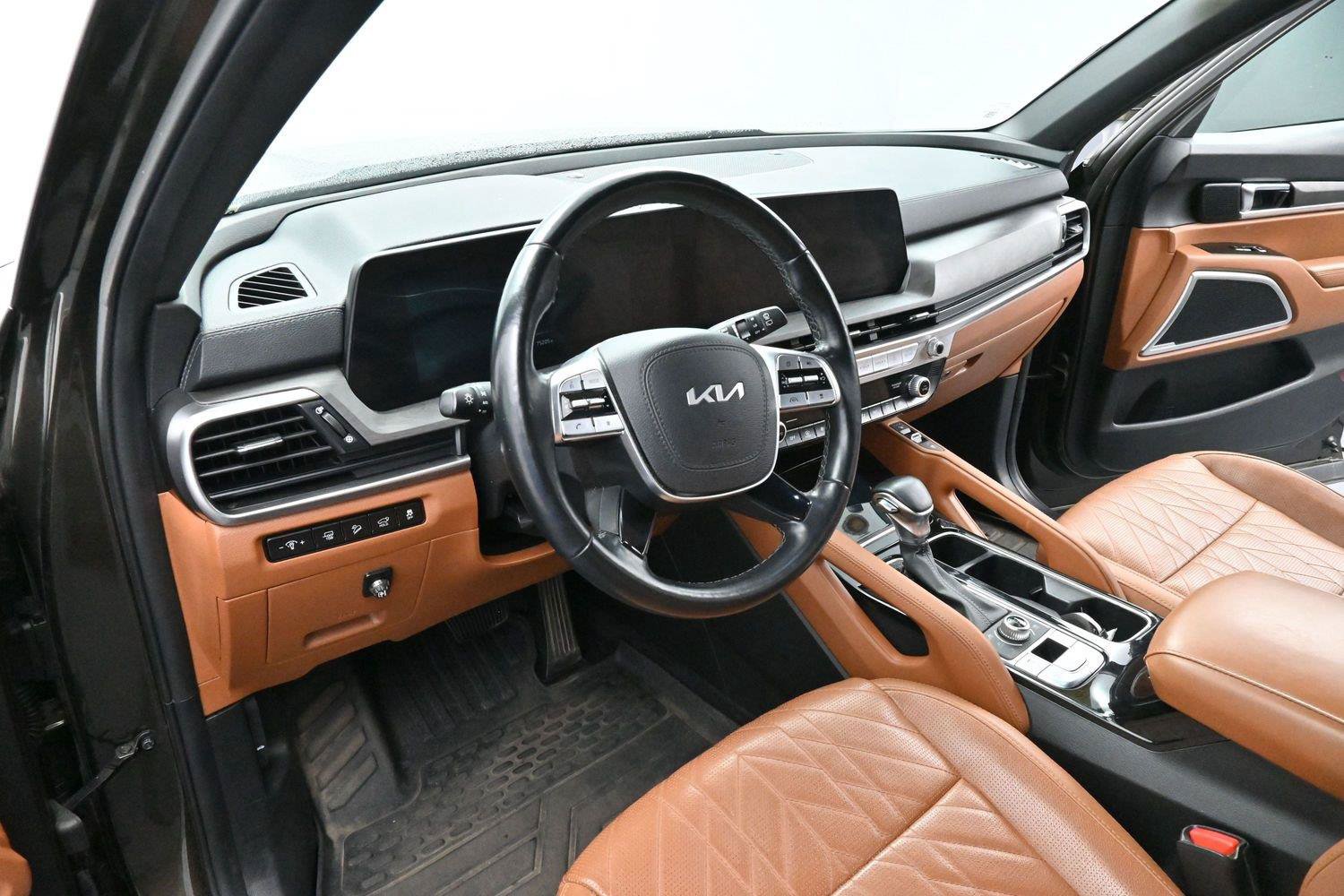 Used 2024 Kia Telluride EX X-Line AWD/4WD image 17