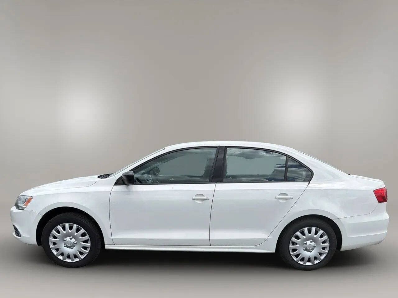Used 2014 Volkswagen Jetta S FWD image 4