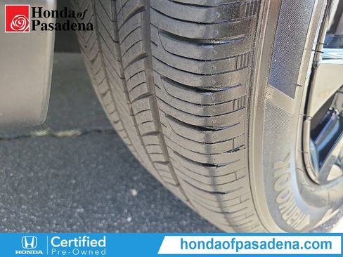 Certified 2025 Honda HR-V Sport image 32